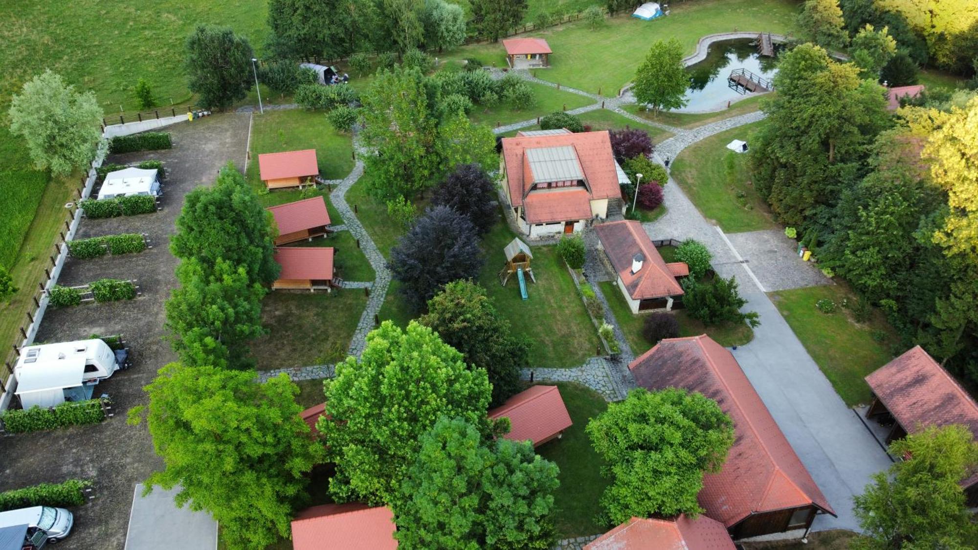 Apartments Kamp Podgrad Vransko Eksteriør bilde