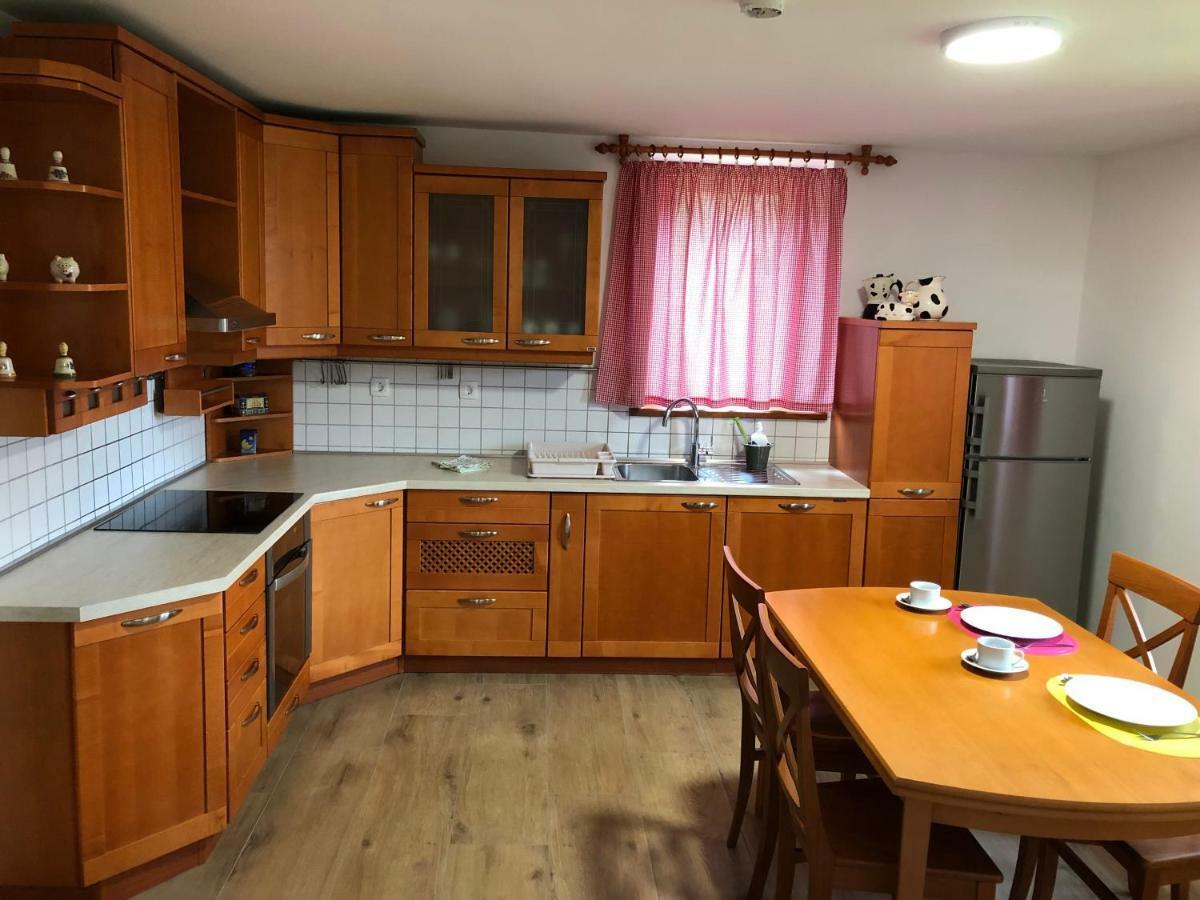 Apartments Kamp Podgrad Vransko Eksteriør bilde